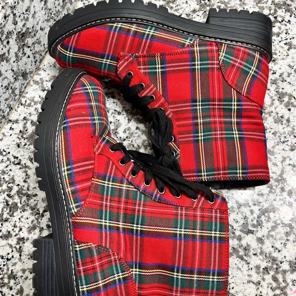 True Craft Red Plaid Combat Boots - Picture 8 of 9